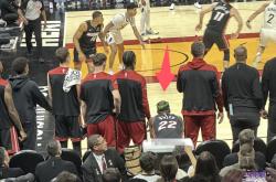 九游体育-巴特勒迎来十五赛季高光表现，公牛球迷沸腾！的简单介绍